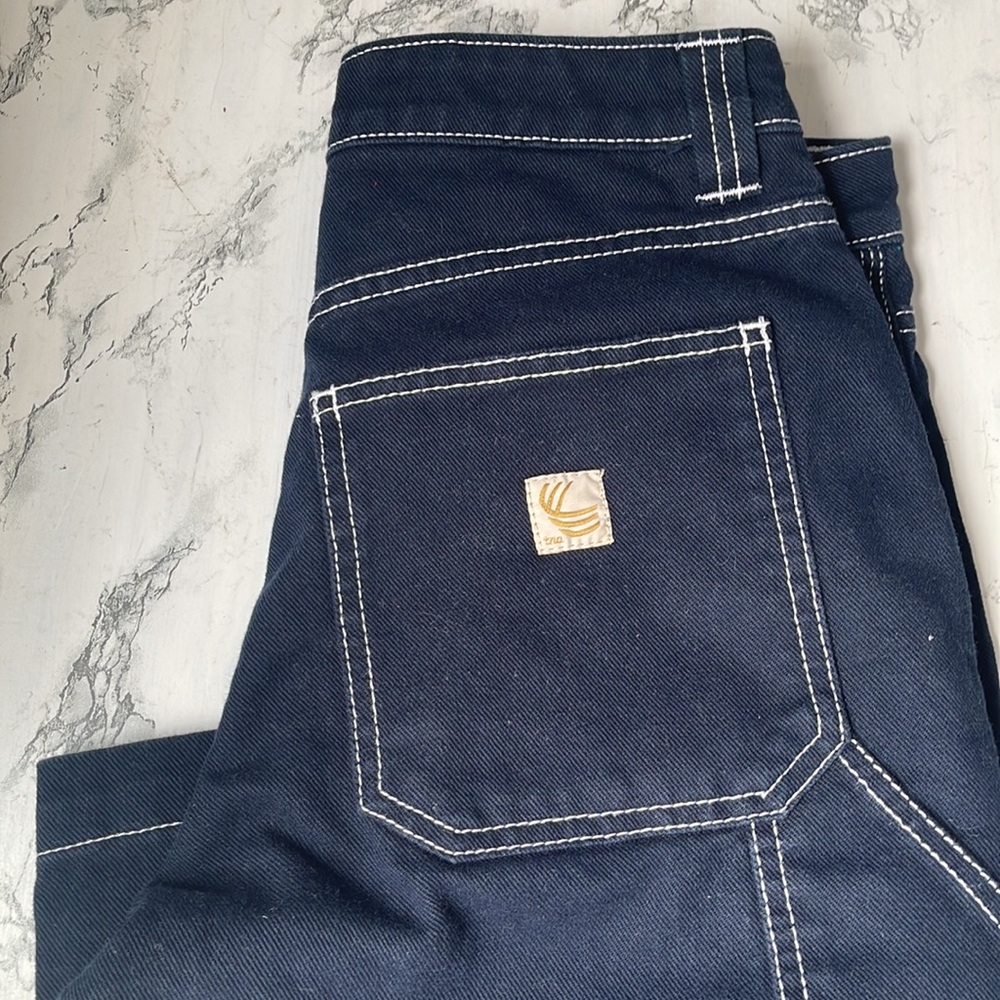 ARITZIA TNA GREENWICH CARGO PANT DARK BLUE WITH WHITE STITCH  SIZE 0 100% COTTON